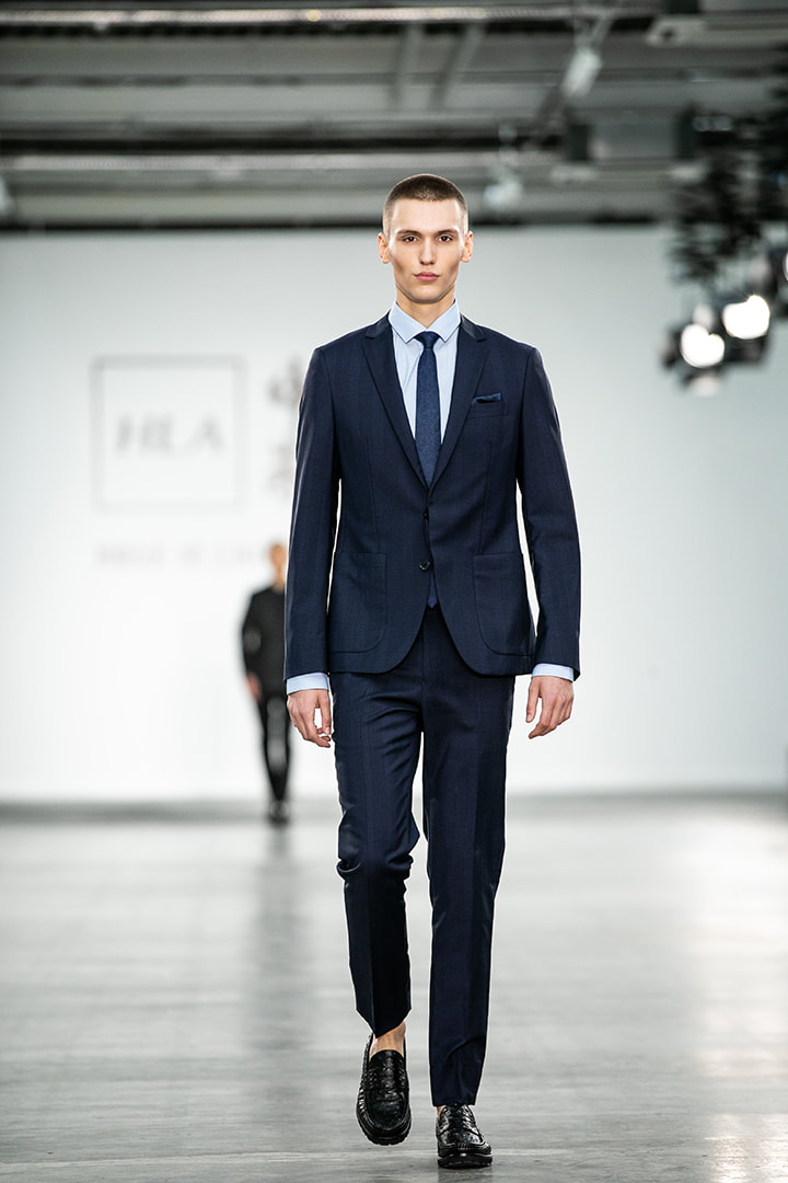 HLA x AEX, SS20, catwalk, mens fashion, made in china, china. suite, detailing, tailoring, lfw, lfwm, london fashion week mens 